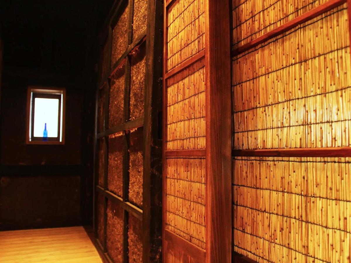 Hostel & Tatami Bar Uchikobare -内子晴れ- Exteriér fotografie