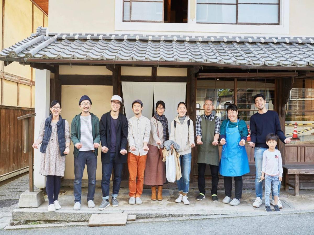 Hostel & Tatami Bar Uchikobare -内子晴れ- Exteriér fotografie