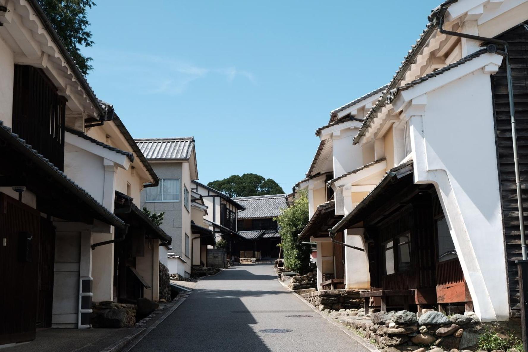 Hostel & Tatami Bar Uchikobare -内子晴れ- Exteriér fotografie