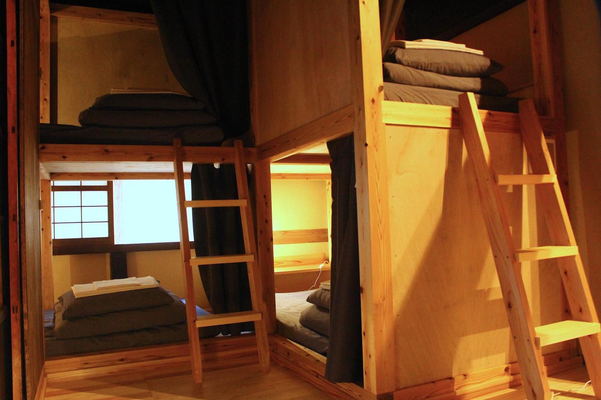 Hostel & Tatami Bar Uchikobare -内子晴れ- Exteriér fotografie