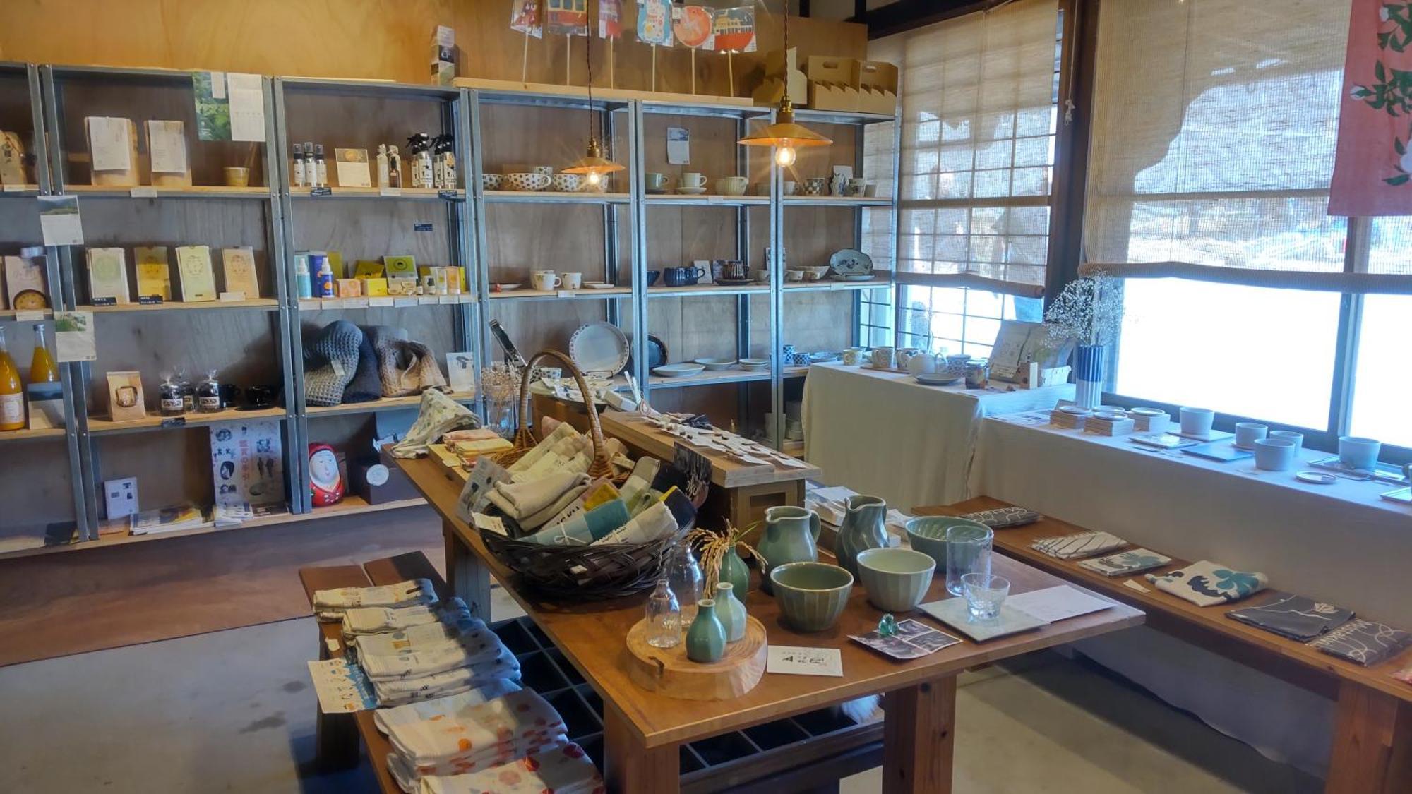 Hostel & Tatami Bar Uchikobare -内子晴れ- Exteriér fotografie